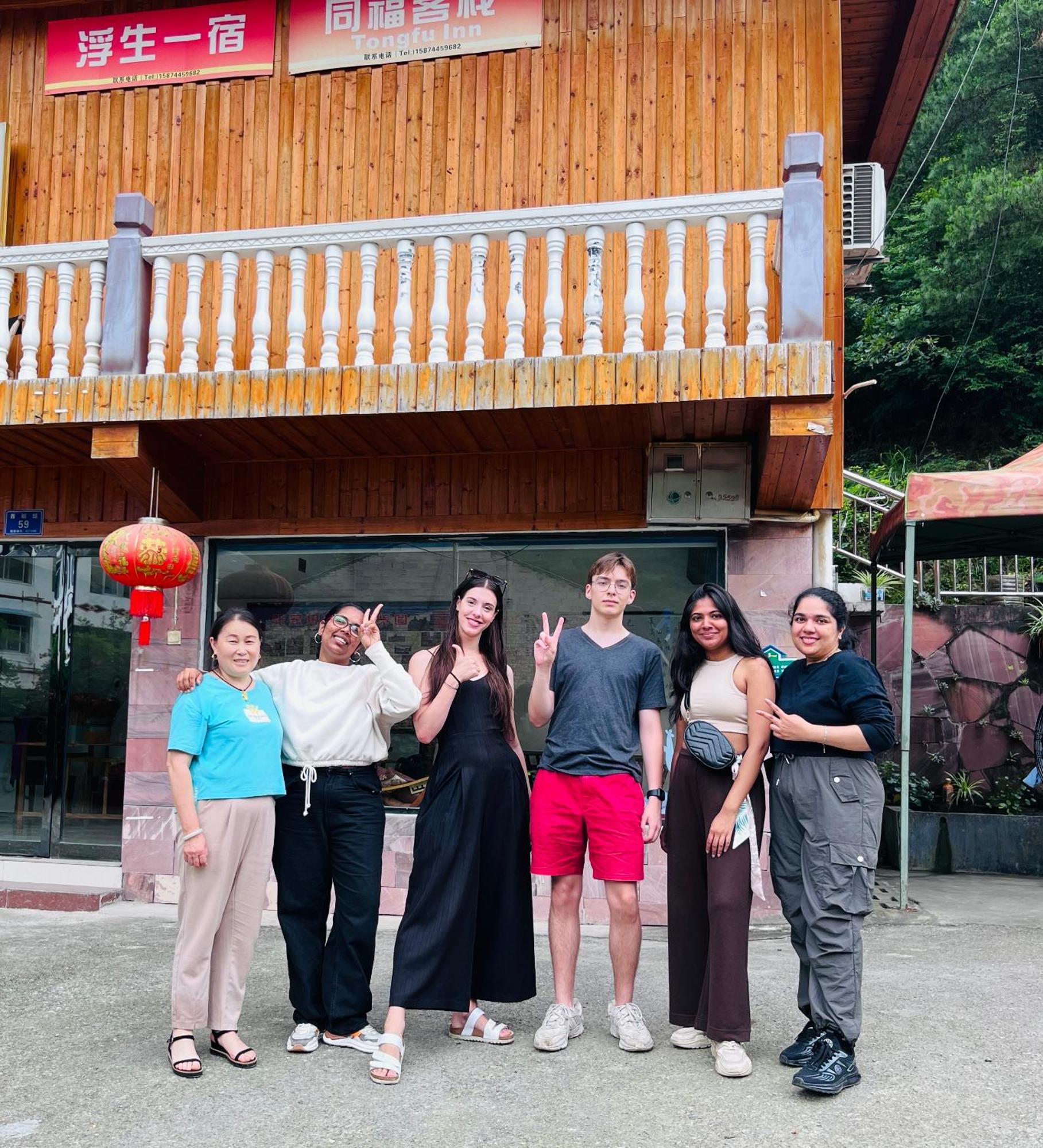 Tongfu Inn Trương Gia Giới Ngoại thất bức ảnh