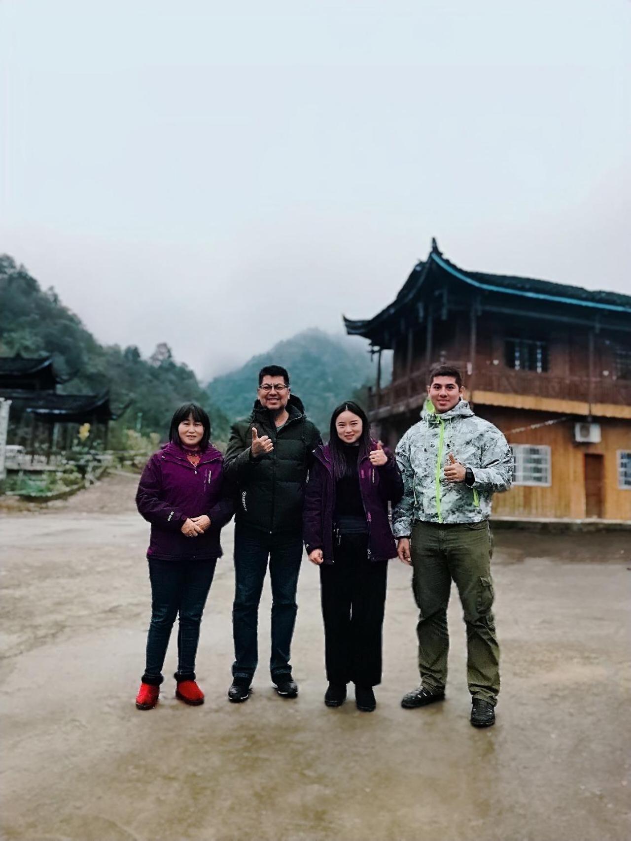 Tongfu Inn Trương Gia Giới Ngoại thất bức ảnh