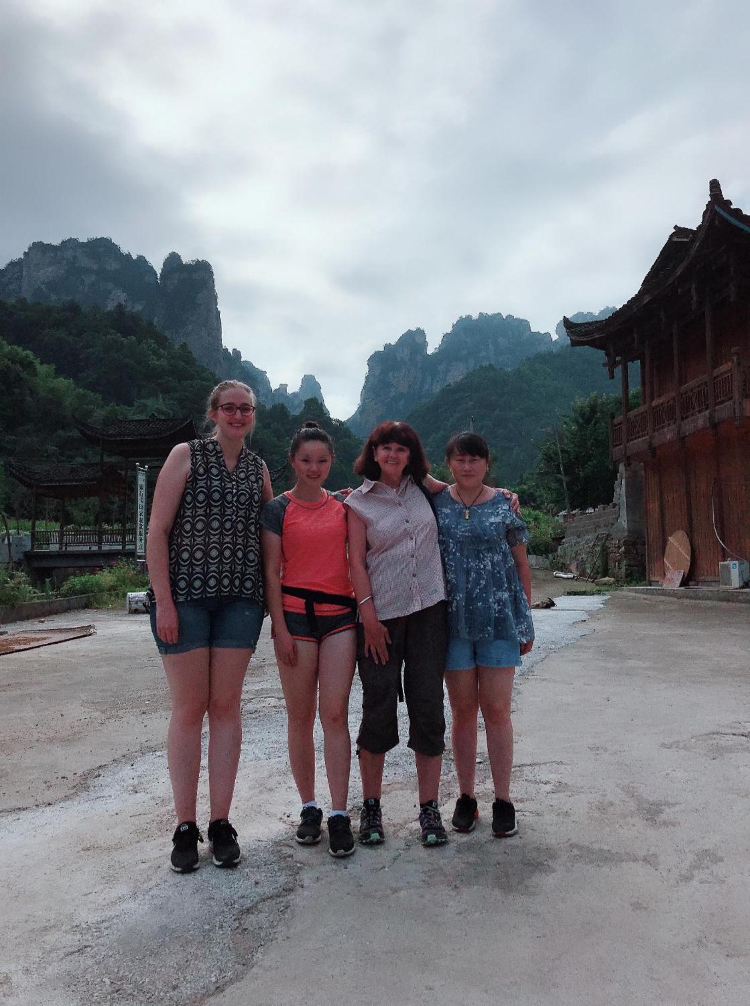 Tongfu Inn Trương Gia Giới Ngoại thất bức ảnh