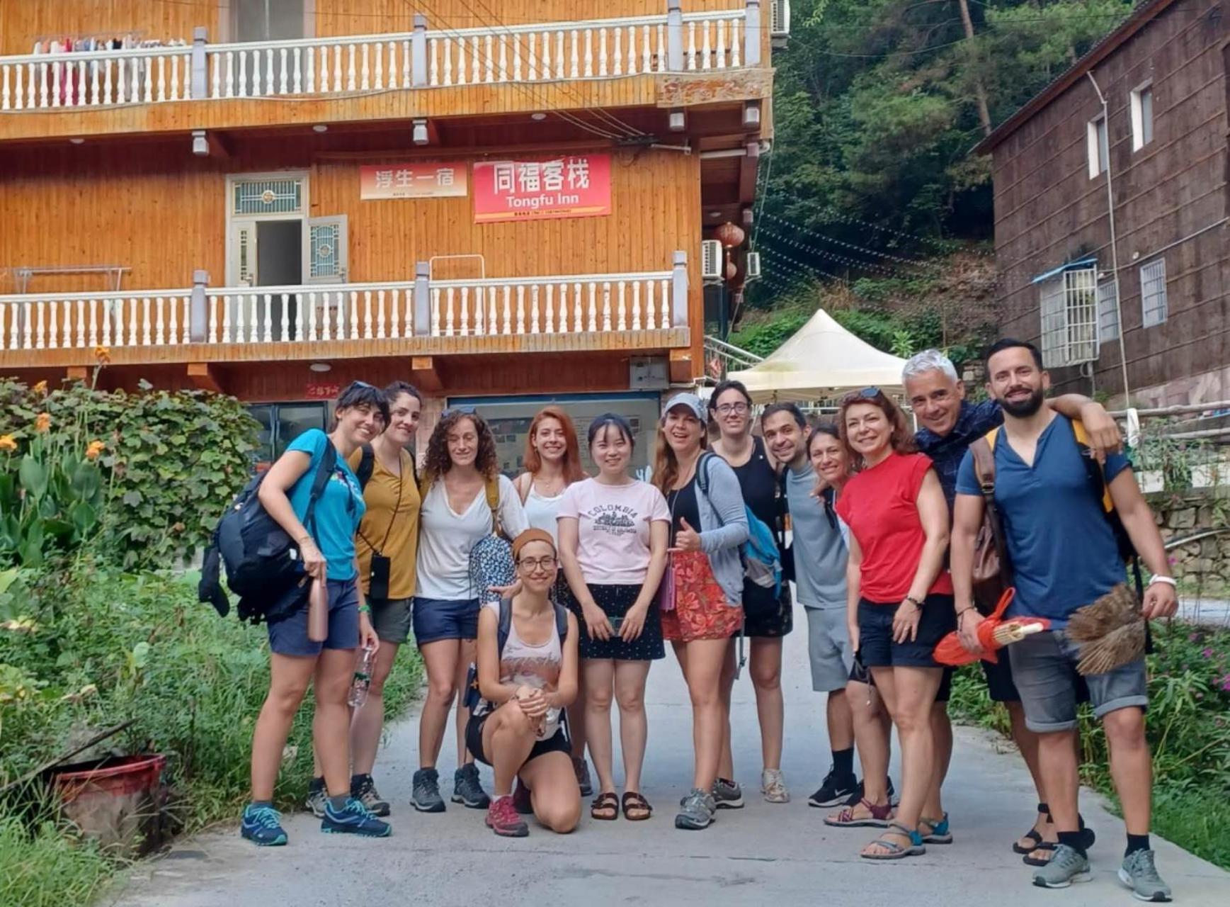 Tongfu Inn Trương Gia Giới Ngoại thất bức ảnh